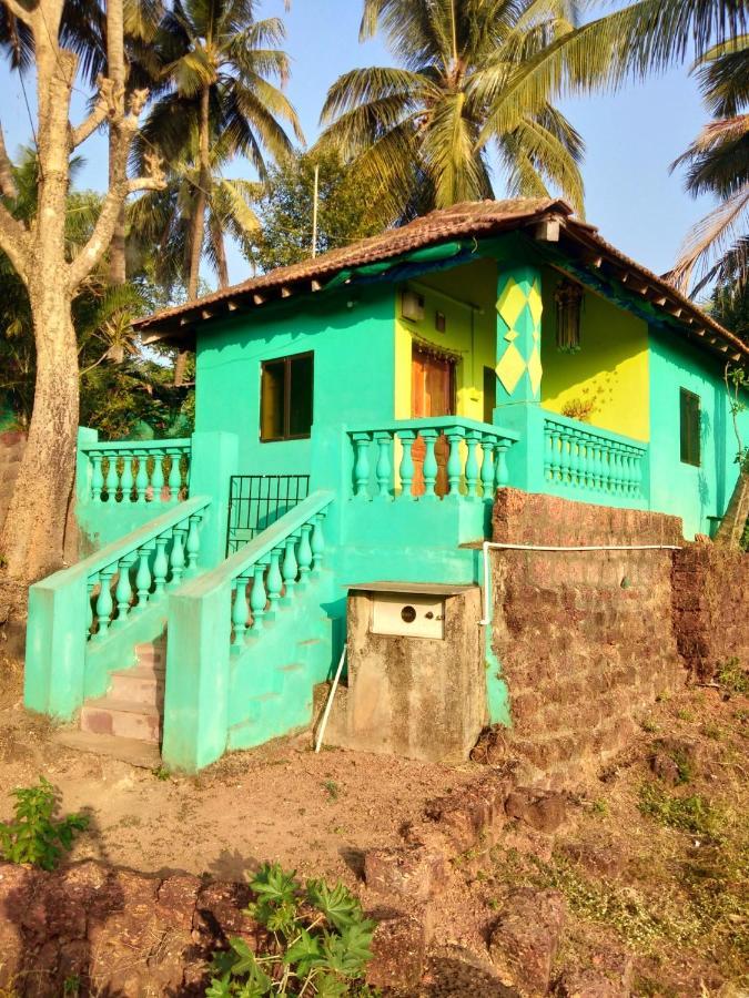 AGONDA green house Buitenkant foto